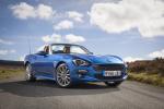 Fiat 124 Spider  2016 года (UK)